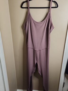 All In Motion Black Twist Knot Backless Ribbed Jumpsuit in Faded Pink. Size 3X